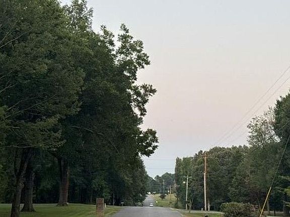 3rd image of 6214 Tranquil Dr