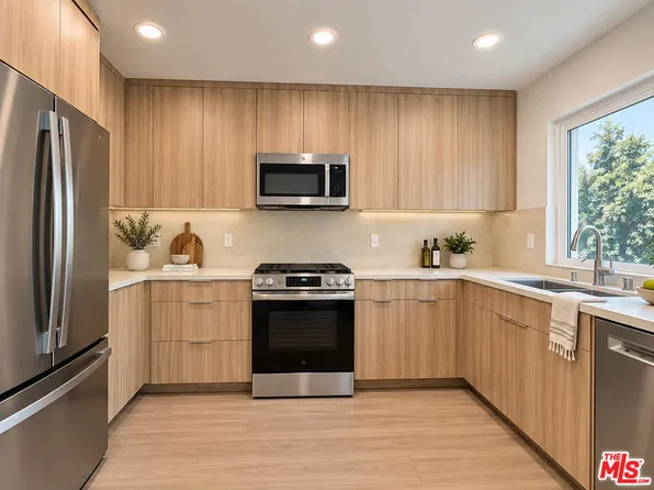 1540 S Beverly Dr APT 4, Los Angeles, CA 90035