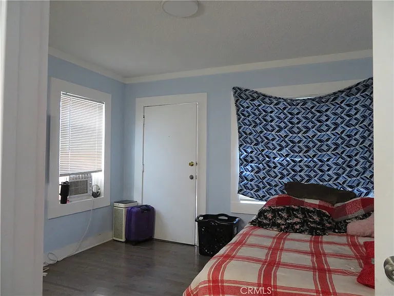 3923 S South Normandie Ave — Photo 5