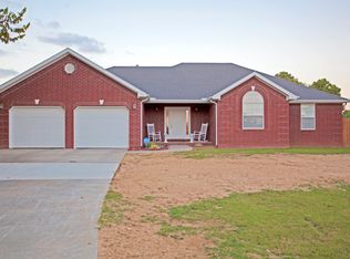 808 E Parks St, Prairie Grove, AR 72753