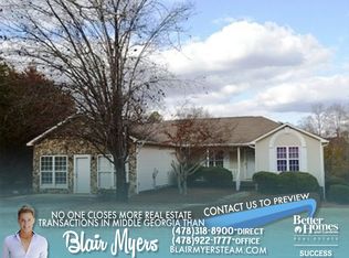 712 Main St, Byron, GA 31008