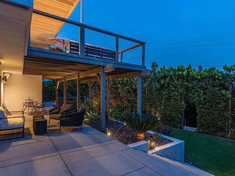 3104 Grove St — Photo 46
