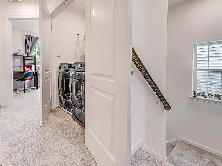 207 Falling Leaf Ln #207 — Photo 16