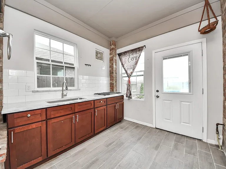 3630 Telford Ln — Photo 29