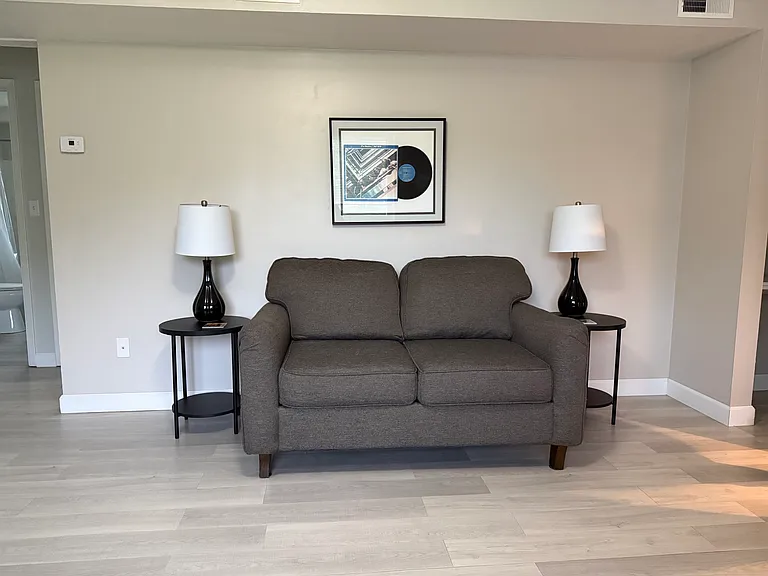 1621 Lincoln Way E #5 — Photo 9