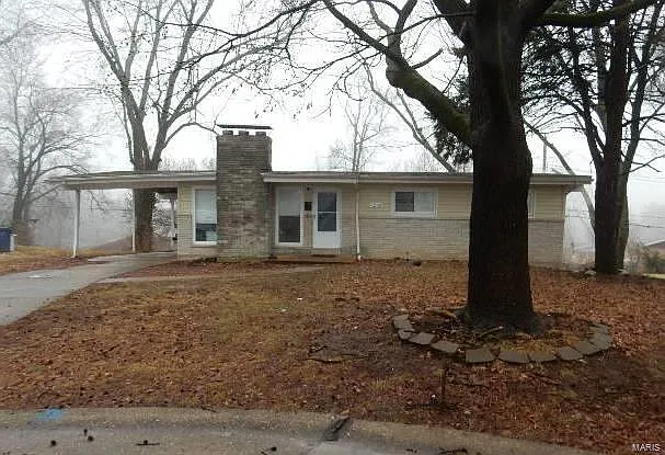 7250 Susie Ct photo 1