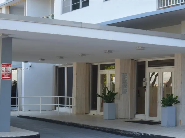1865 79th Street Cswy APT 4C, North Bay Village, FL 33141