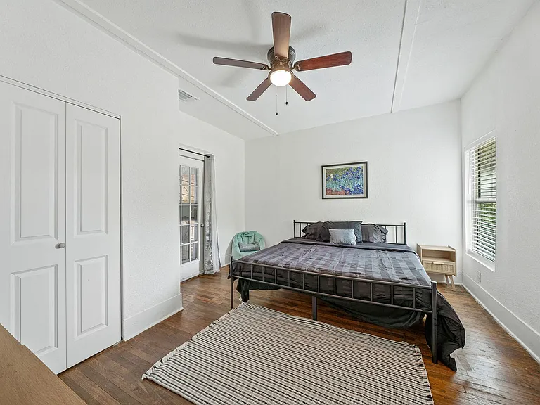 636 Rigsby Ave — Photo 9