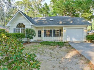 137 Baynard Rd, Beaufort, SC 29906