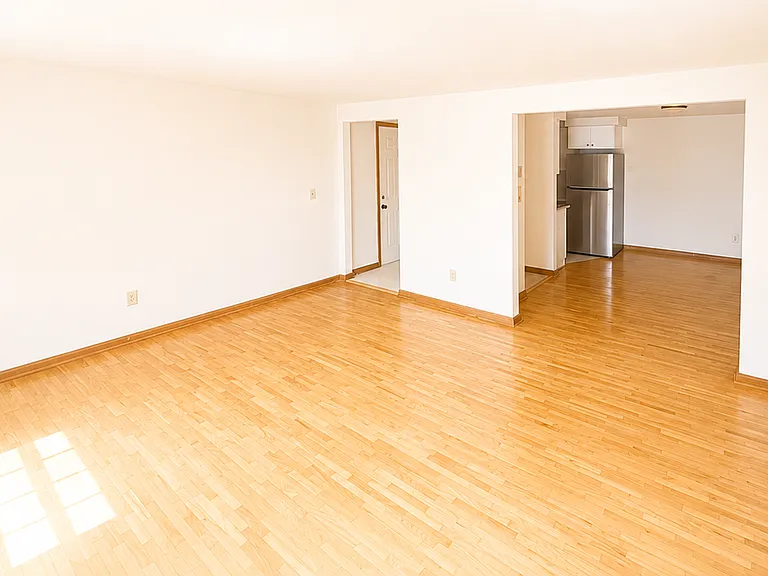 152 McCarty Ave — Photo 13