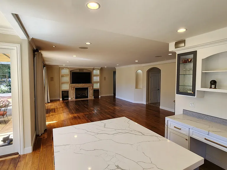 Kitchen-Family Room