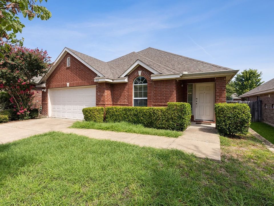 1st image of 2914 Abby Ln
