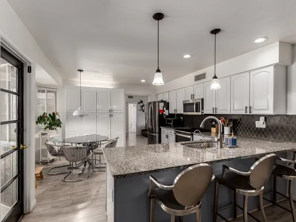 2042 E Laguna Dr, Tempe, AZ 85282