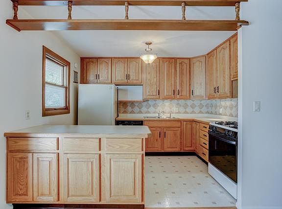 5th image of 2509 Alton Dr