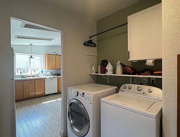 408 Alpine Dr — Photo 3