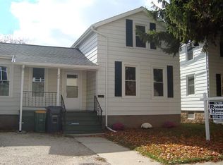 76 E Merrill Ave, Fond Du Lac, WI 54935