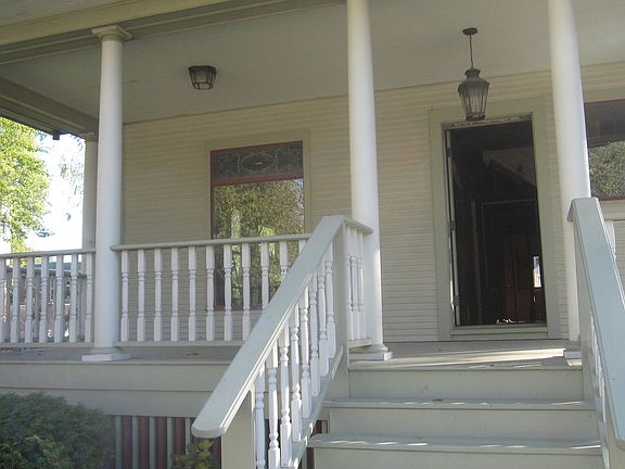5th image of 708 W Western Ave