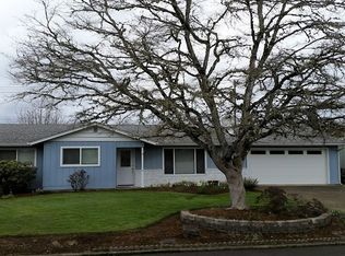 3130 Dahlia Ln, Eugene, OR 97404