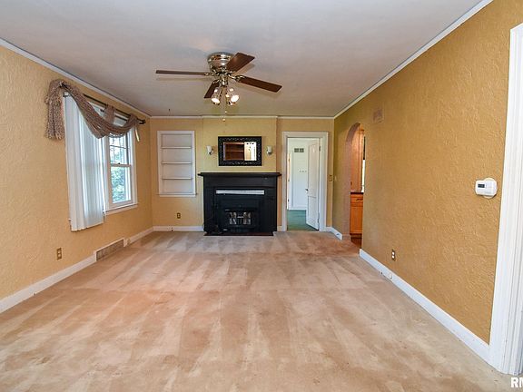 5th image of 131 Arnold Rd