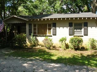 1715 River Front Dr, Charleston, SC 29407