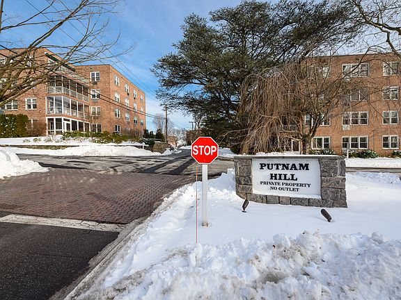 1 Putnam Hill Rd Road