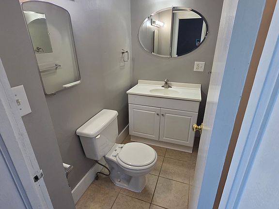 5th image of 506 Church St #1