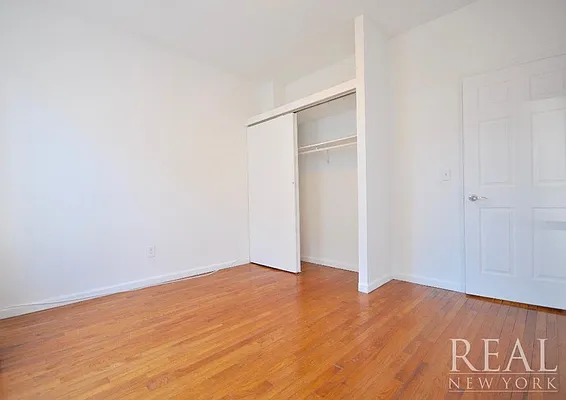 Rented by REAL New York | media 3