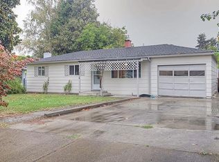 2816 Duell Ave, Medford, OR 97501
