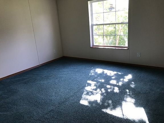 3rd image of 315 6th St