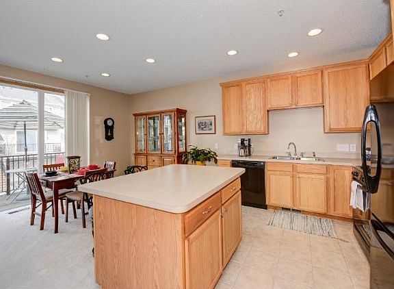 2nd image of 7543 Parkridge Ln