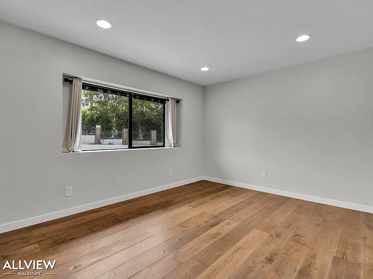 16216 Orchard Bend Rd — Photo 37
