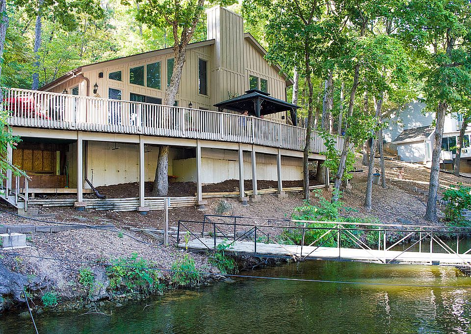 2nd image of 68 Big Bear Cir