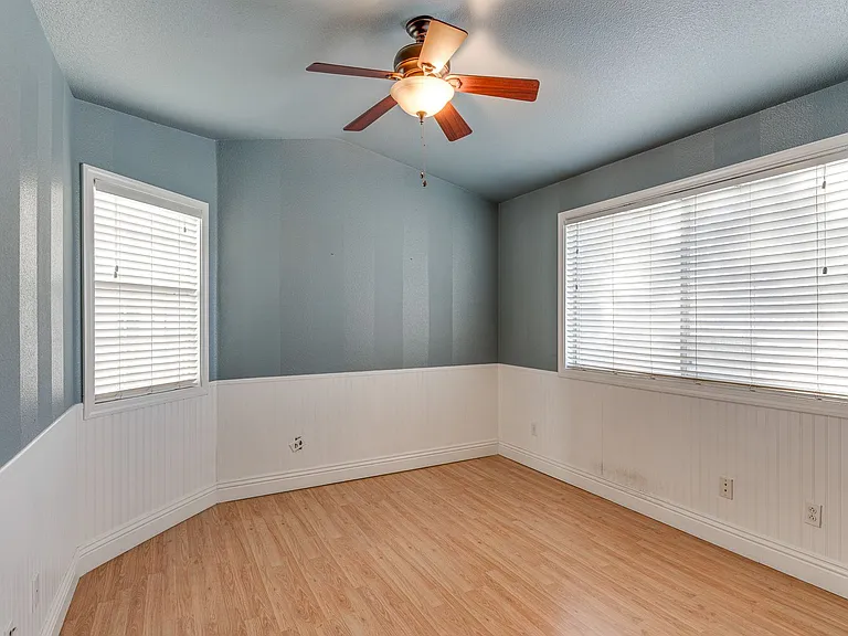 1842 Stablegate Ave — Photo 19