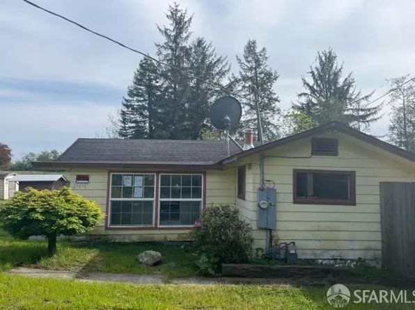 144 Parker Ln, McKinleyville, CA 95519
