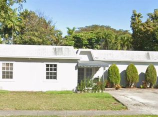 10241 SW 88th St #1, Miami, FL 33176