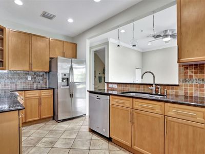 2851 W Prospect Rd UNIT 1103, Tamarac, FL, 33309