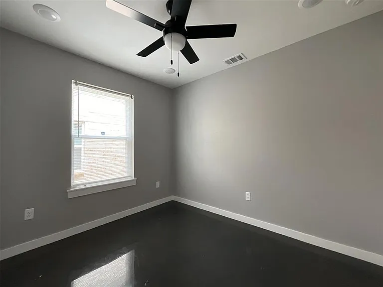 115 Isabella St — Photo 12