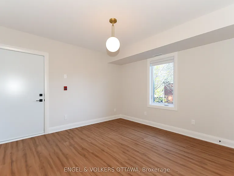 35 Monk St #6 — Photo 13
