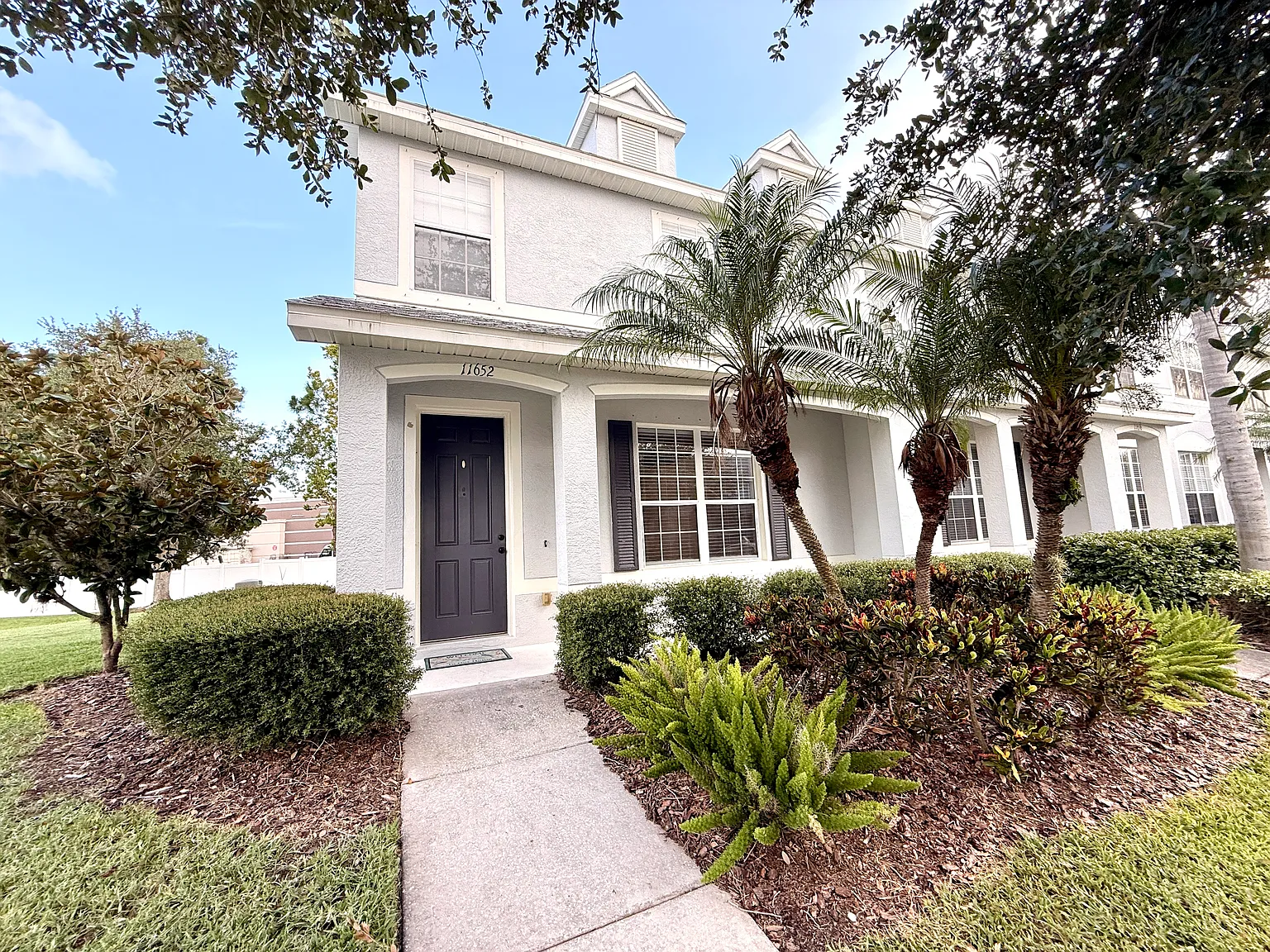 11652 Declaration Dr — Photo 2