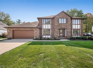 4271 Sir Richard Ave, North Royalton, OH 44133