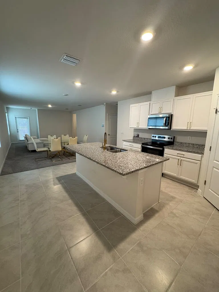 2876 Waterlily Way - 1 — Photo 2