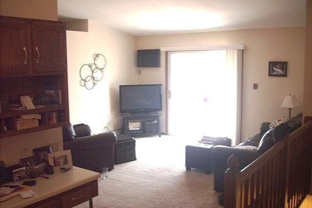 2nd image of 610 Oakfield St #4-61004