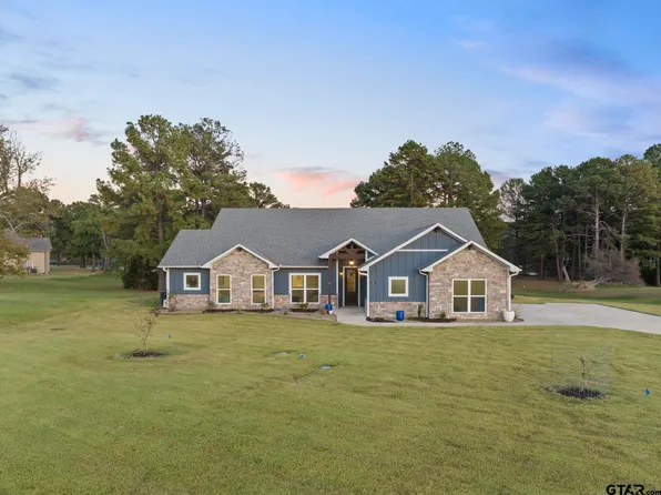 291 Private Road 52320, Pittsburg, TX 75686