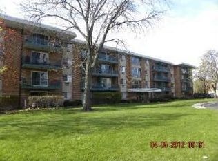 2210 S Goebbert Rd APT 436, Arlington Heights, IL 60005