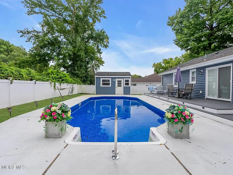 1506 Evergreen Ave — Photo 18