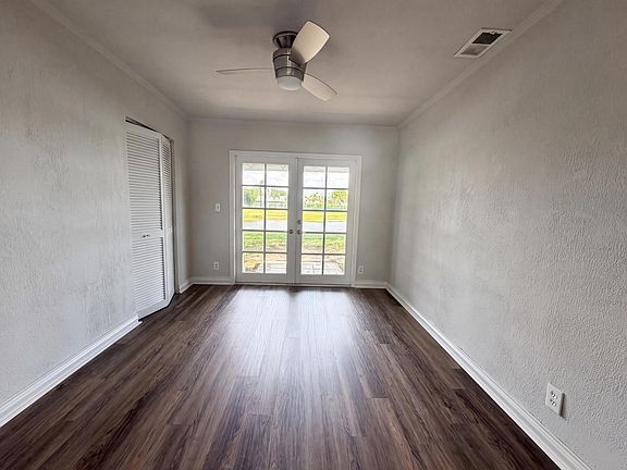 4th image of 9171 Beverly Court