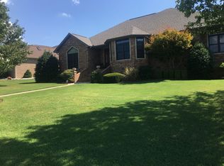 375 Olympic Dr, Mountain Home, AR 72653