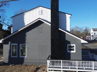 223 E Plank Rd, Warsaw, NC 28398