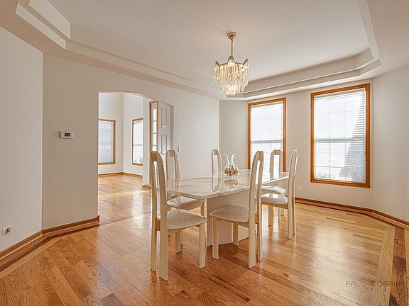 5th image of 1732 Saint Andrew Dr