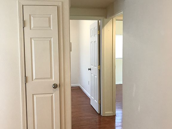 3rd image of 5800 61st St #1